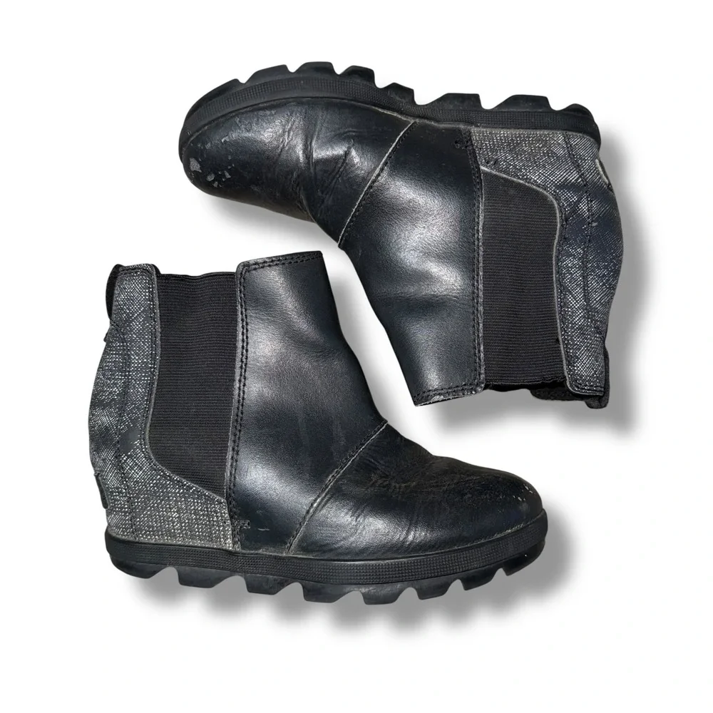 Sorel Joan‎ of Arctic Wedge II Chelsea Boots Kids 1 Black Silver Good NY1945-011